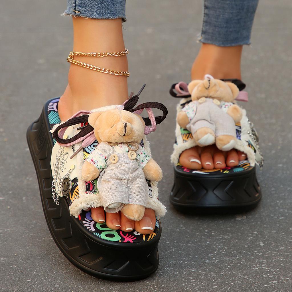 Pantoufles Mode Femme Nouvelles Sandales Plates Mode Été Chaussures de Créateur Femme Sandales à Plateforme Décontractées Antidérapantes Pantoufles Confortables Diapositives Femme