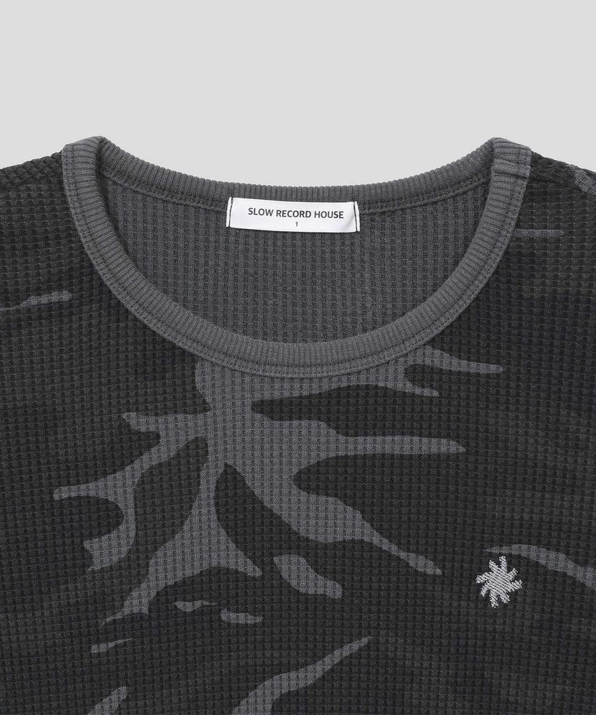 SLOW RECORD HOUSE Logo Waffle Crop T-Shirt_Camo (Charcoal)