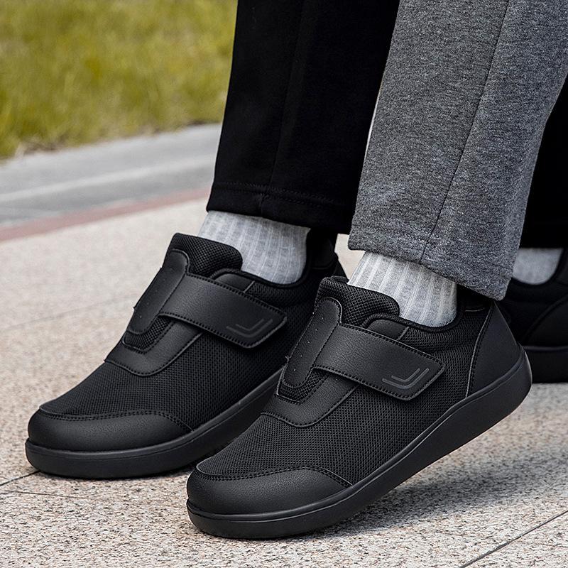 Wide-Toe Lightweight Non-Slip Walking Shoes for Men & Women - Soft Sole Sports Casual Footwear