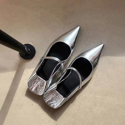 Weiches Leder weiche Oberfläche spitz silber hell Mund Einzelschuhe Damen flacher Boden Retro echtes Leder Mary Jane Damenschuhe