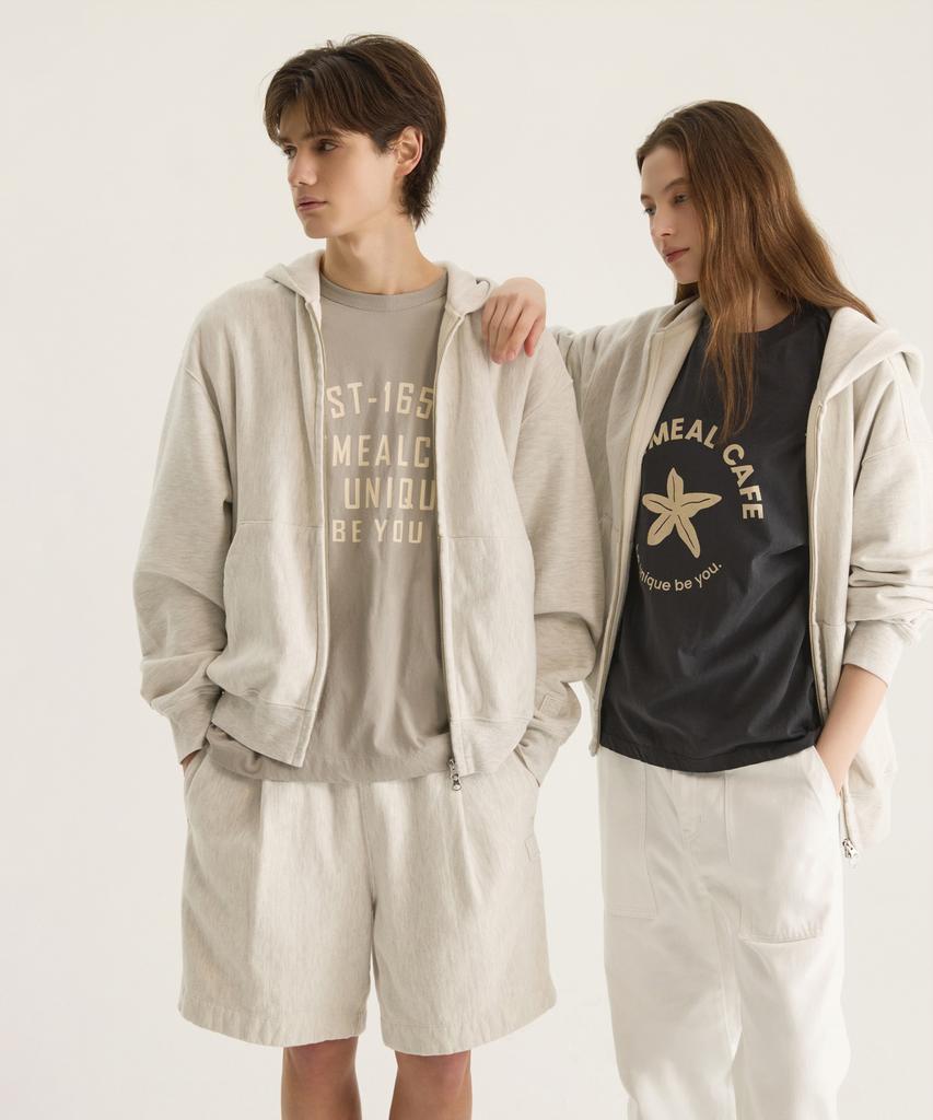 Oteumilkape [Unisex] Reverse Weave One-Tuck Sweat Shorts - Oatmeal