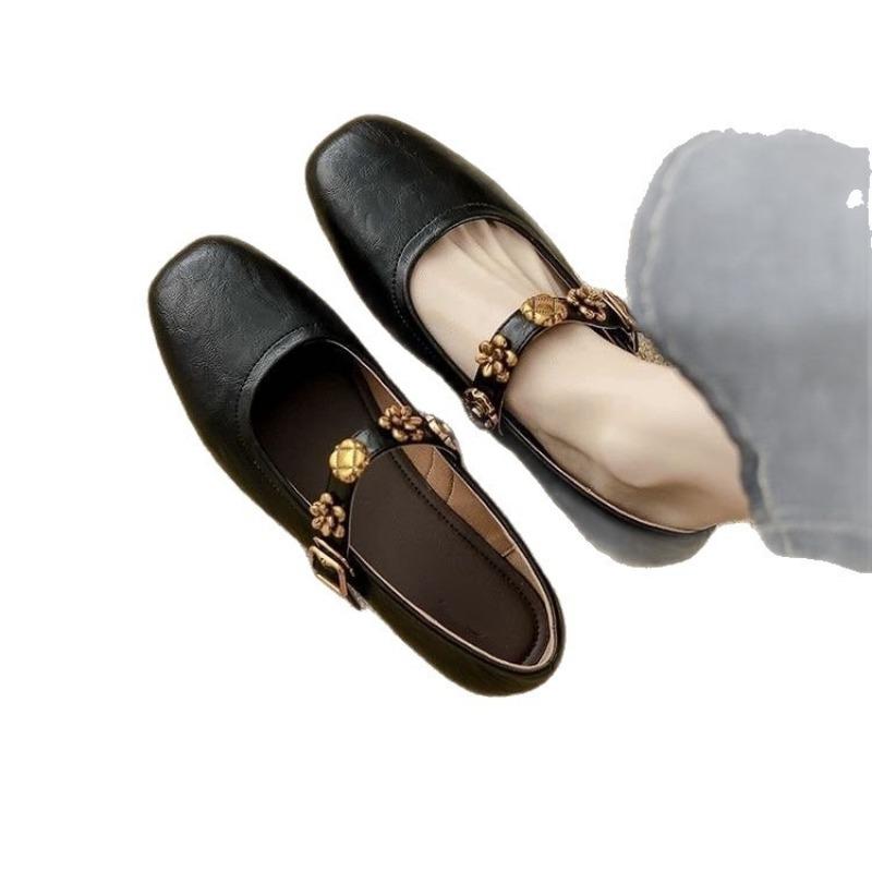 New Soft Leather Flat Shoes for Women That Are Easy To Wear with One Foot