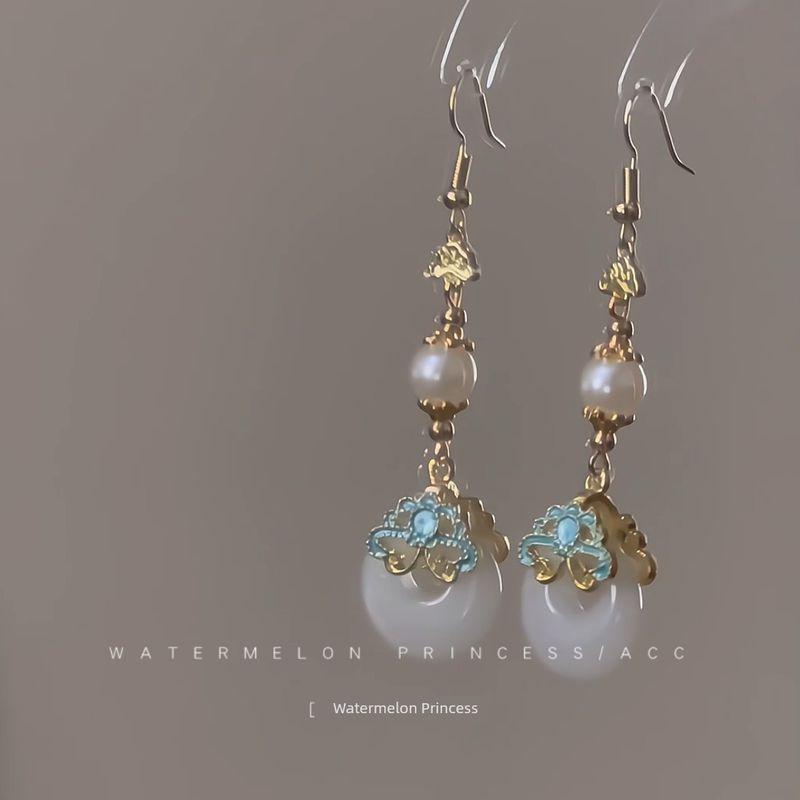 

Yunteng Yumeng Women s Ancient Style Han Chinese Clothing Horse-Face Skirt Earrings Cloud Teng Jade dream S925 silver needle pair