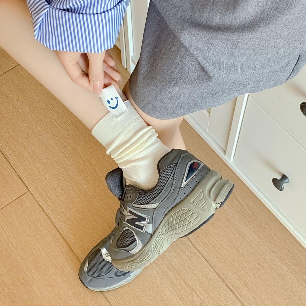 Heel Cloth Label Socks Women'S Tide Simple And Fashionable Smiley Face English Ab Socks Personalized Cotton Stacking Socks