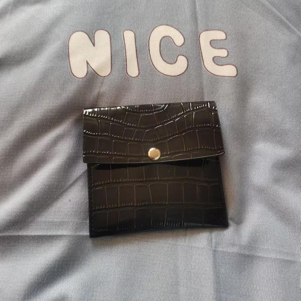 Elegant Stone Texture Clutch Bag - 2025 Trendy Glossy Envelope Design