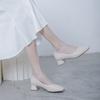 Late Evening Wind Retro Medium Heel Grandma Shoes Commuting Soft Leather Shallow Mouth Women's Shoes Korean Version Simple Square Head Thick Heel Sing