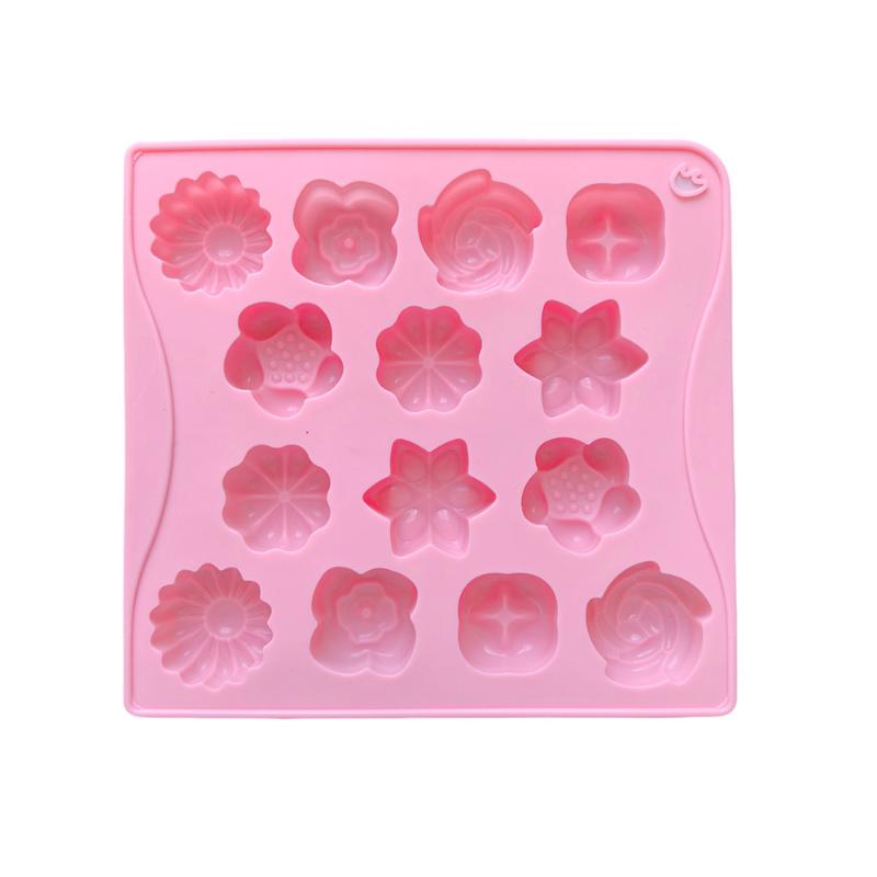 1Pcs Kitchen Handmade Baking Tool Mini 14 Cavity 7 Small Flower Shaped Candy Chocolate Cookies Silicone Mold