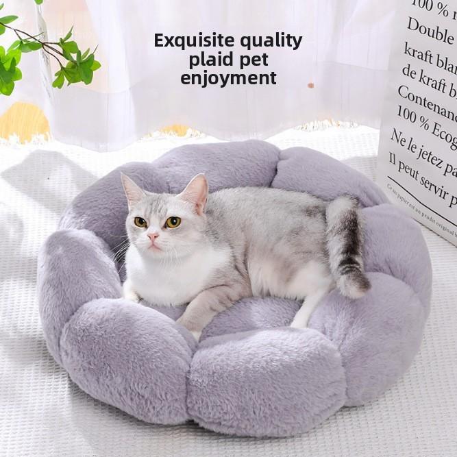 Petsoft Flowershaped Cat Bed With Pp Cotton For Small Dogs And Cats