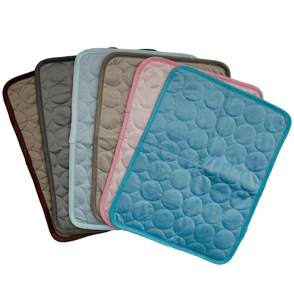 Summer Pet Cooling Mat Breathable Ice Blanket for Dogs Cats Pets Sleep Cold Bed Washable Ice Silk Pads Cushion Pet Accessories