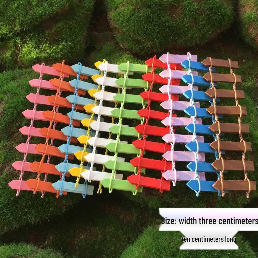 Eight-Piece Mini Succulent Wood Fence Ornaments