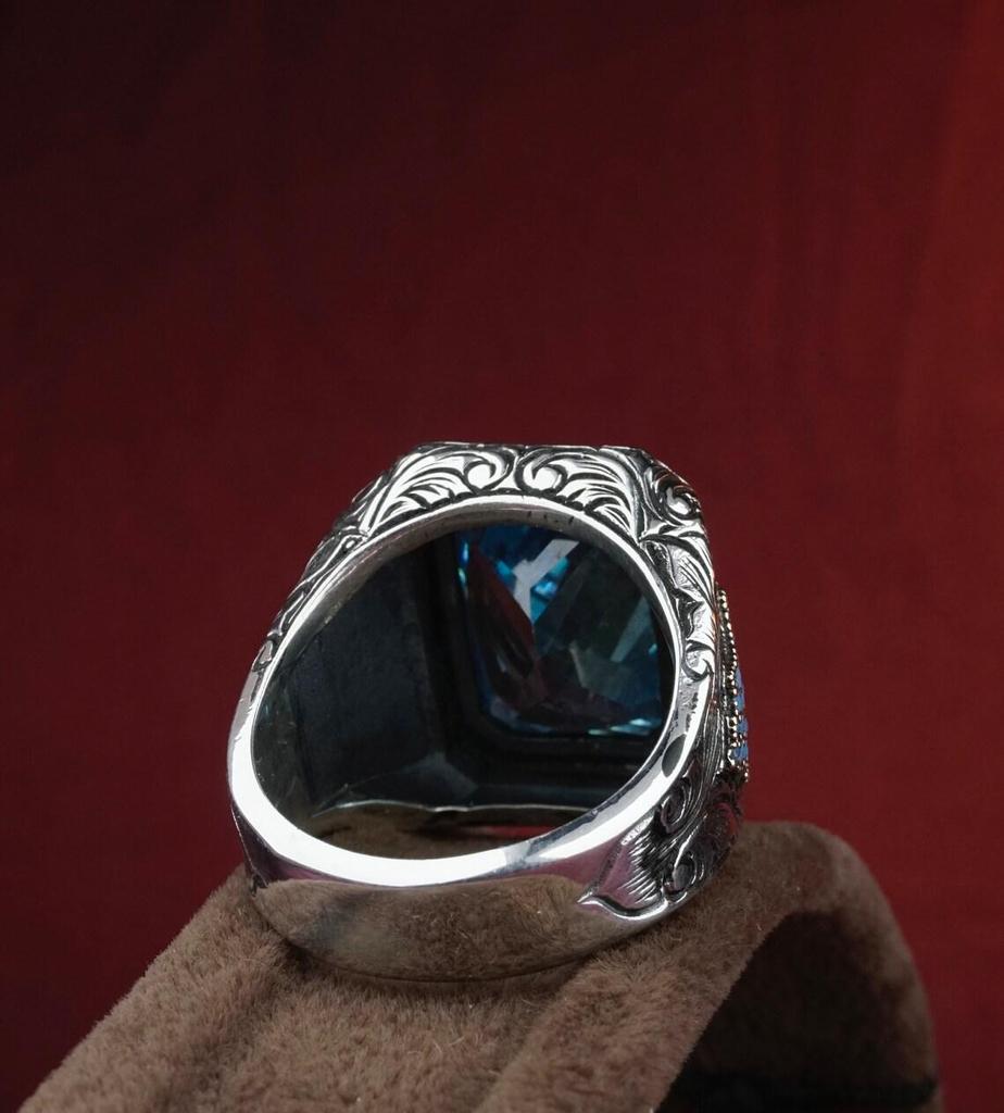 Hecheng Retro Ethnic Style Ring with Sea Blue Zircon Inlay