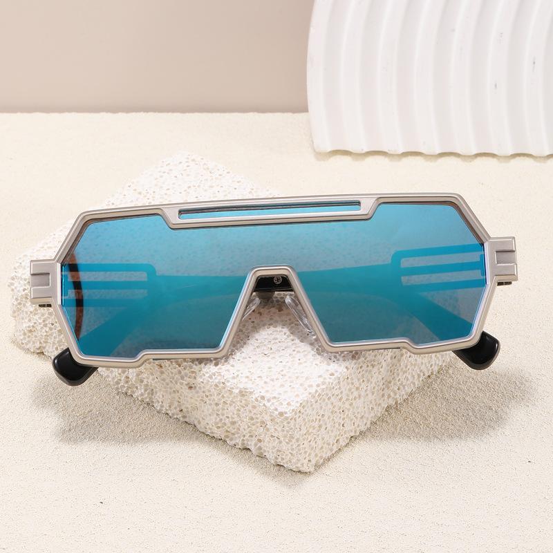 Steampunk Sun Glasses for Man European American Vintage Style For Men Sun Glasses High Quality UV Ray Blocking Sun Glasses Male