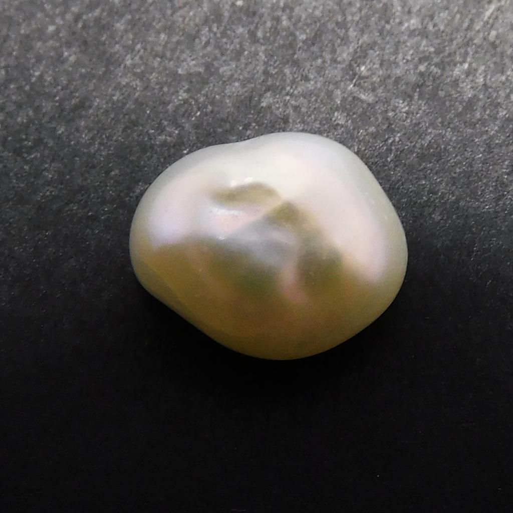 Natural White Pearl Loose Gemstone Sea 2.75 Ct Mabe Fancy Cut for Jewelry Making and Gem Collections
