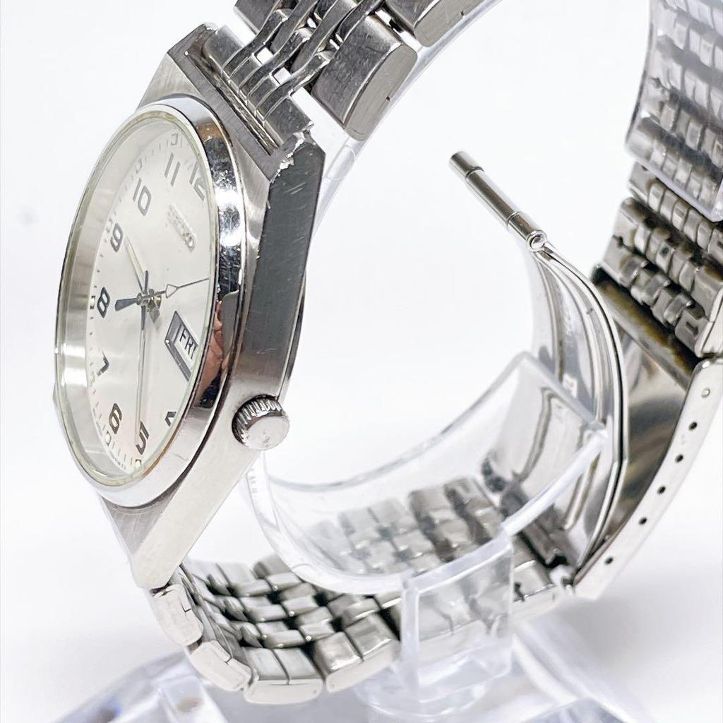 Used SEIKO Men's Watch Quartz Day-Date New Battery Working 457