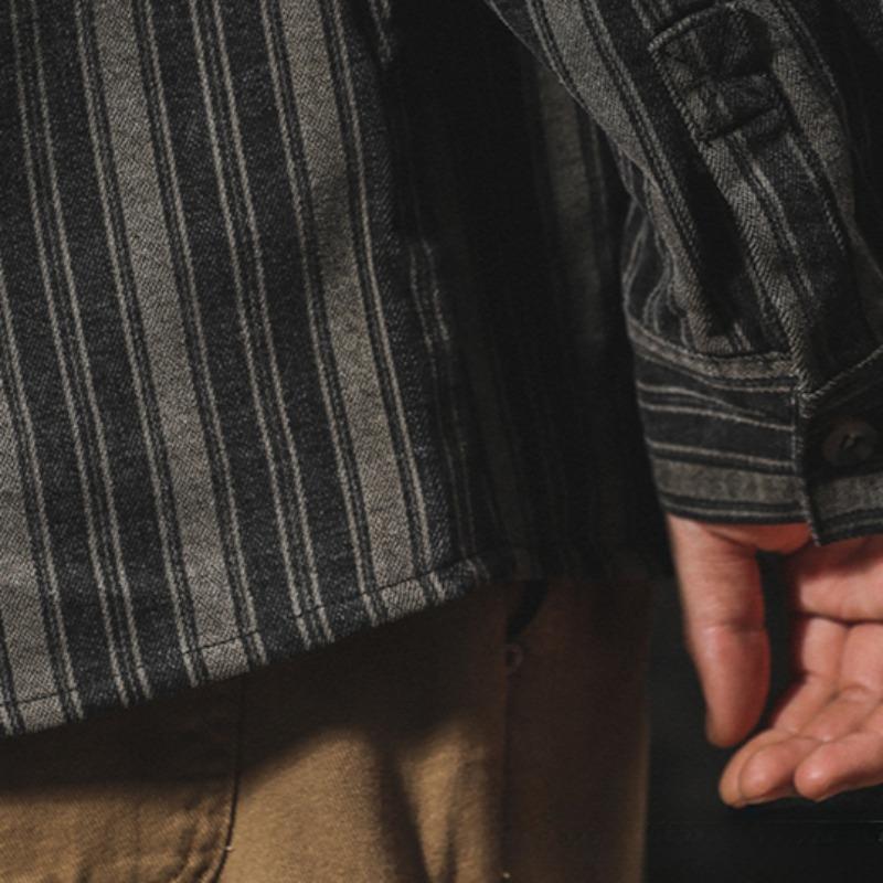 Spring and Autumn Men's American Style Retro Striped Shirt