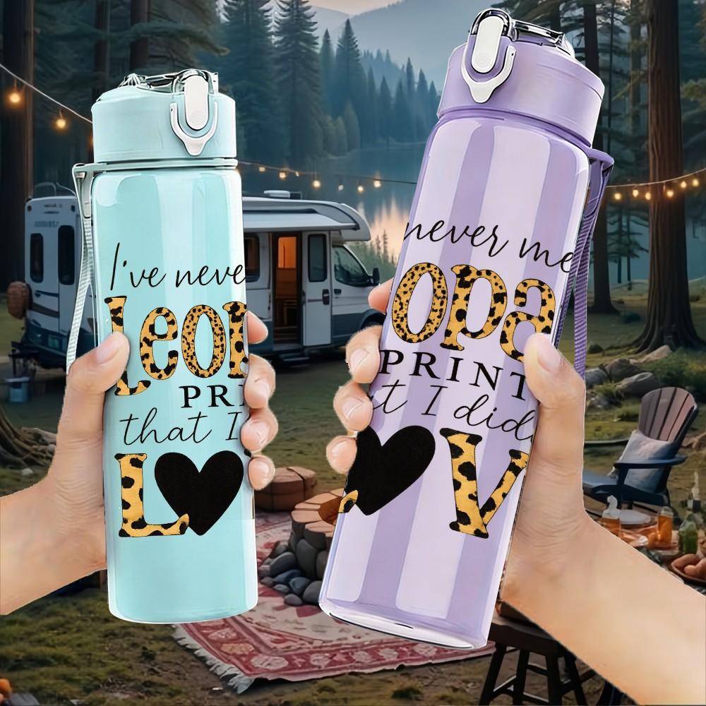 1PC Leopard Print Love Letter 750ml Color Plastic Sports Water Bottle Leakproof Flip Straw Lid Suitable for Sports Office Home Use