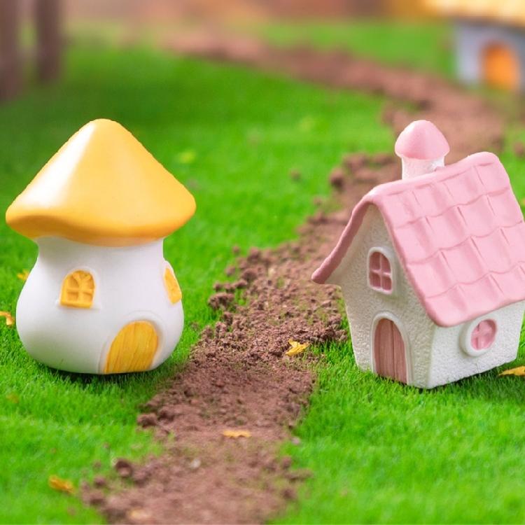 Cartoon House Sculpture Statue Funny Resin House Creative House Figurine House Funny House Collectible Mushroom Resin Crafts