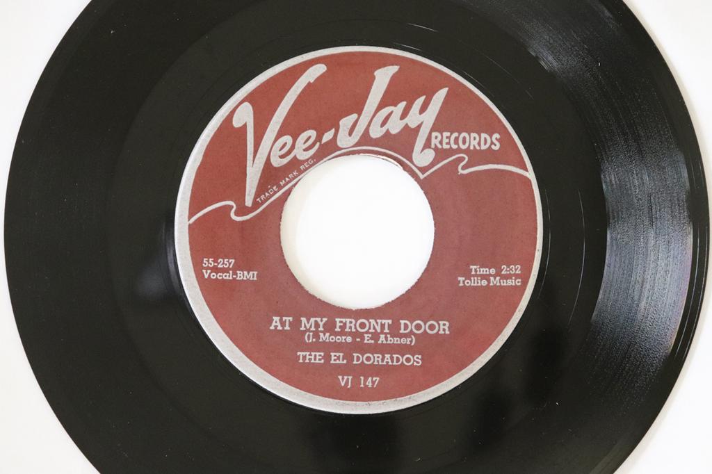 7inch Record EL DORADOS - At My Front Door / What's Buggin' Y VJ147 Vee Jay Records 1955 US Rock Used