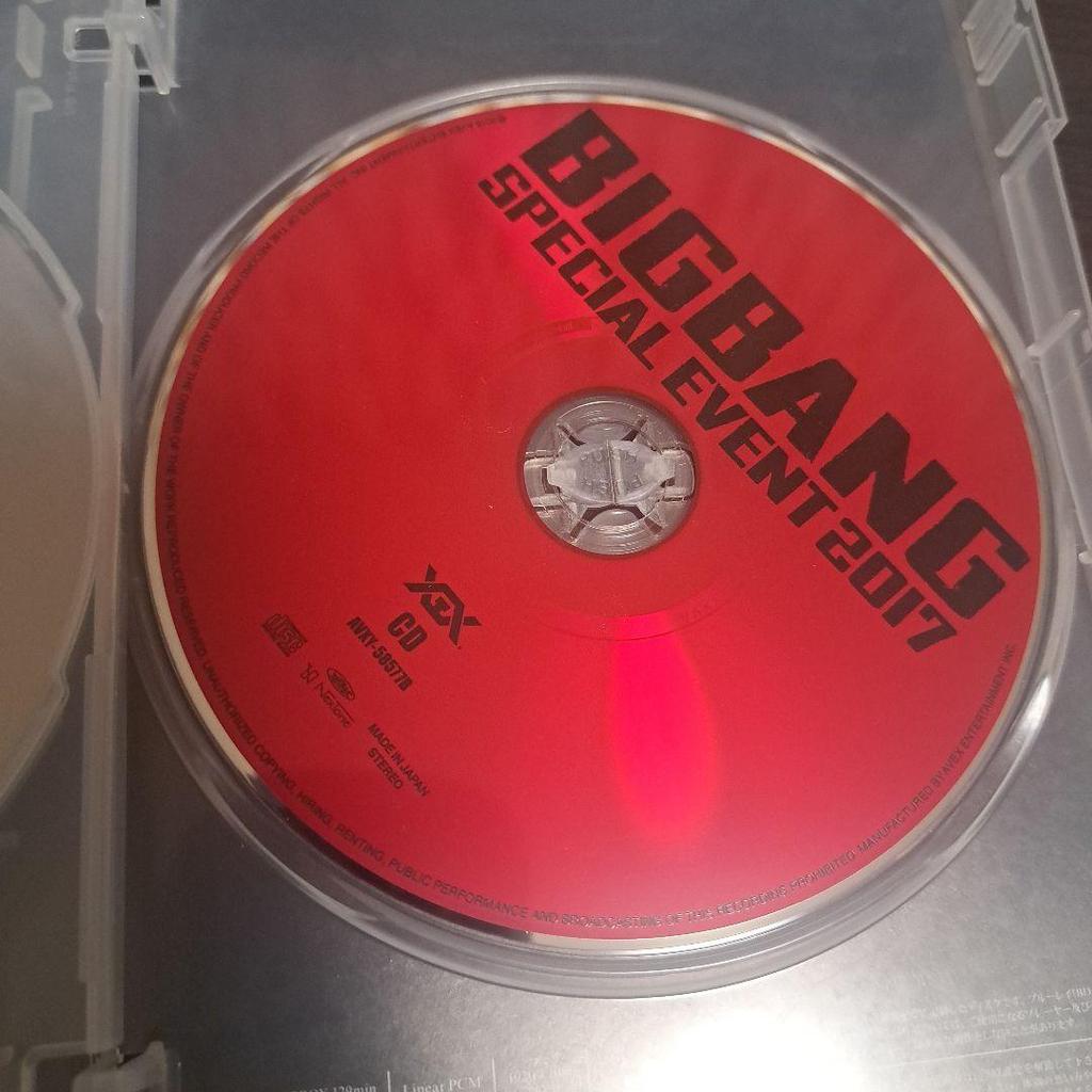 [USED] BIGBANG SPECIAL EVENT 2017 BLU-RAY with trading card