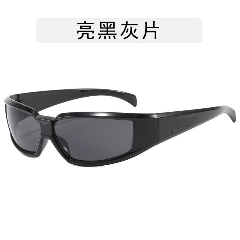 Outdoor Activity Sunglasses for Men Cool Stylish Bicycling Women Sun Glasses Wind Proof Mountaineering Designer Sunglass