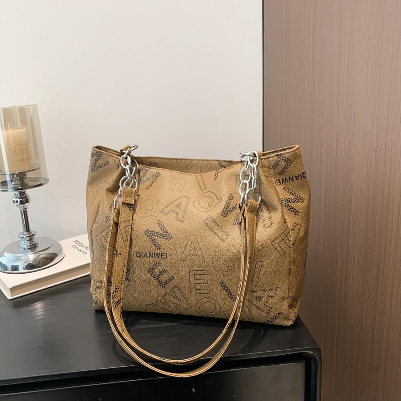 

Ретро модная повседневная сумка для женщин на весну новая большая вместительная сумка модная сумка для поездок на работу сумка через плечо