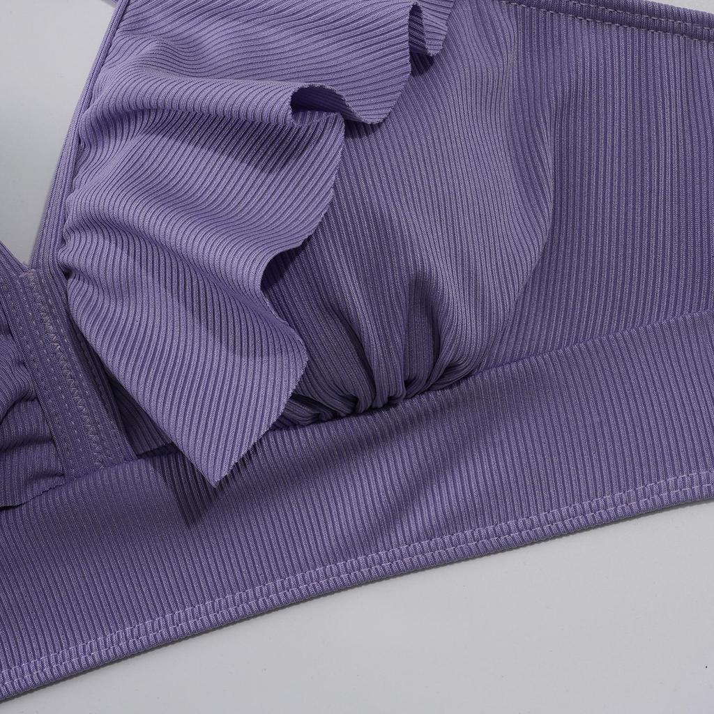 Bikini a tre pezzi alla moda europeo e americano con top arricciato