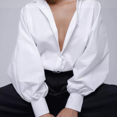 Printemps Rétro Élégant Manches Bouffantes Col en V Haut Chemise Commuter Sexy Décontracté Chemise Femmes