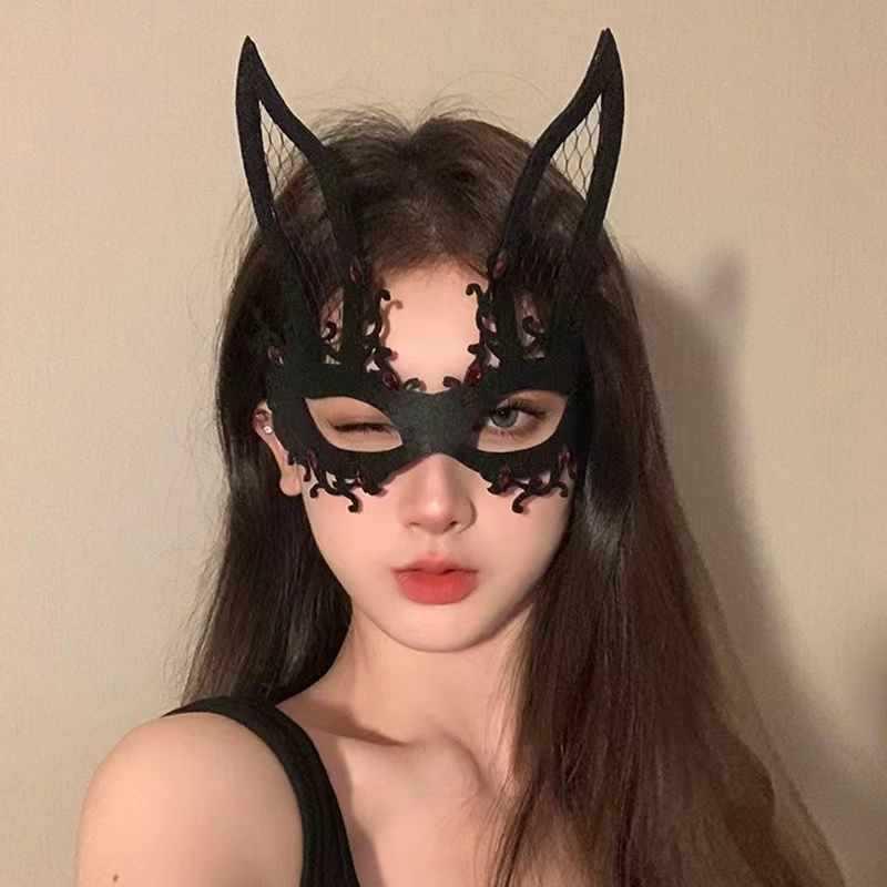 Geheimnisvolle Halbgesichts-Maskerade-Augenmaske für Halloween-Kostümparty