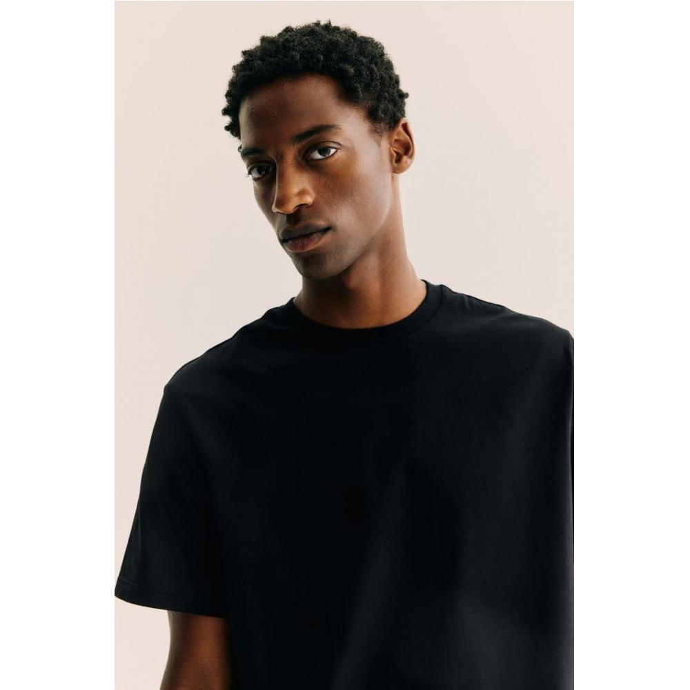 H M Regular FiT T sHirT Black