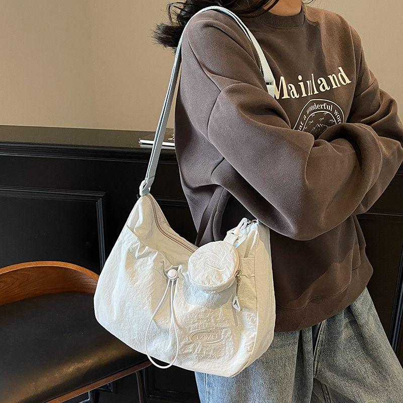 

Large Capacity Canvas Bag Women Summer 2025 New Niche Shoulder Messenger Bag Korean Style Pleat Class Tote Bag Blue