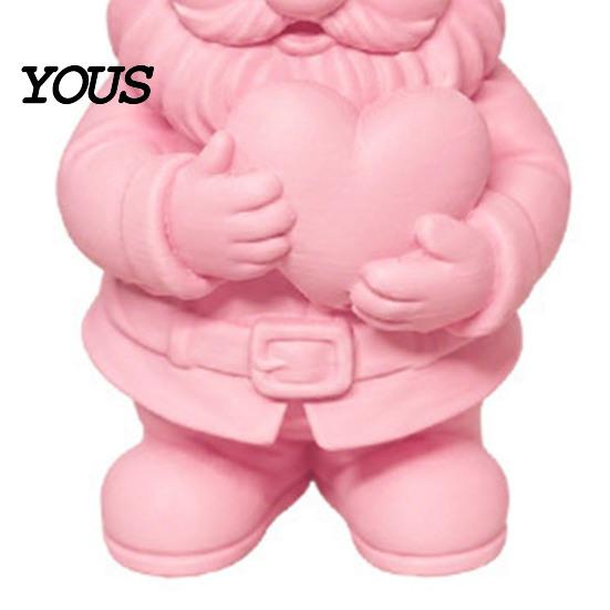 Romantic Home Decor 3D Printed Garden Gnome Statue Holding Heart, Cute Pink Figurine, Weather-Resistant Indoor Stable Tabletop Ornament