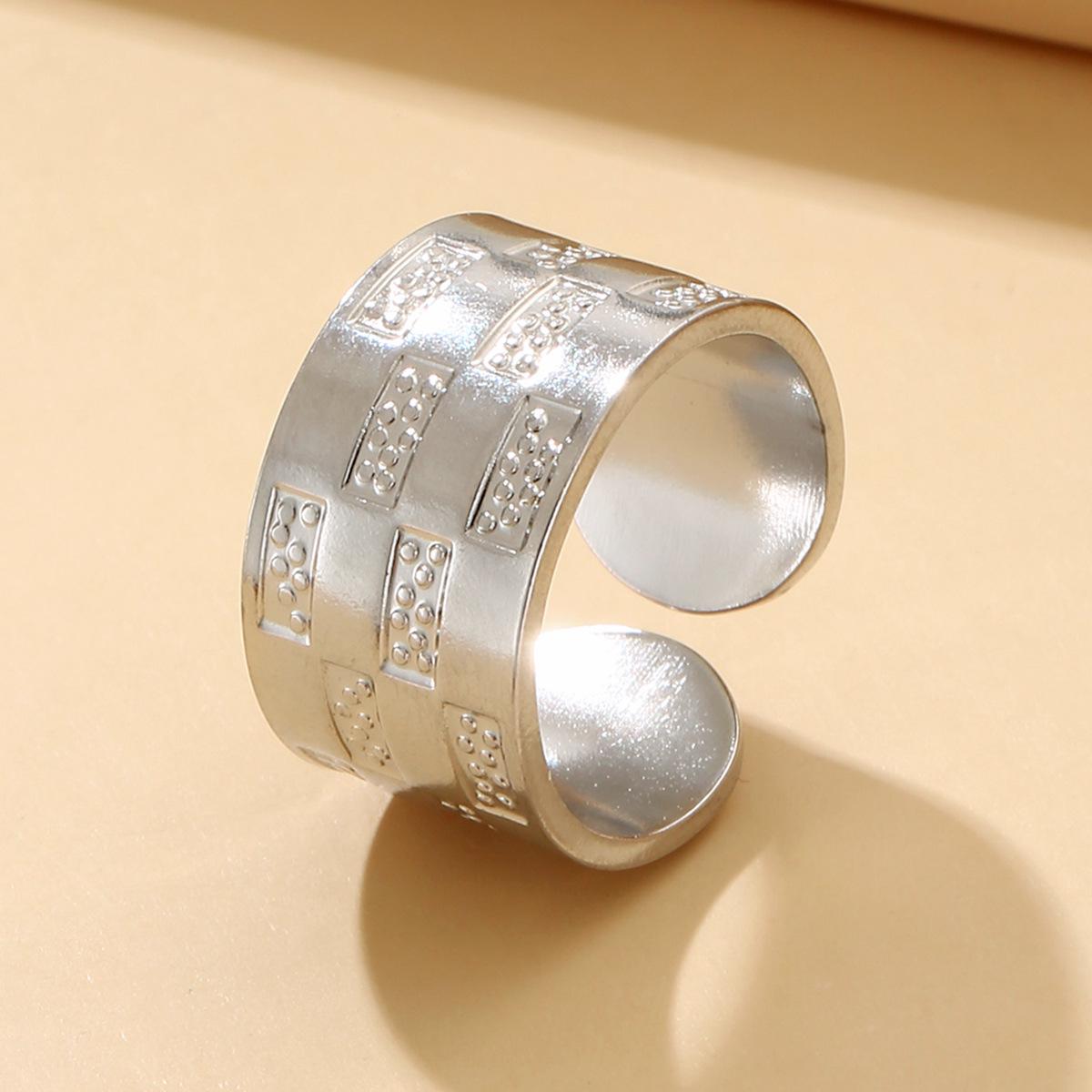 Wide Band Geometric Beaded Ring: High-End Retro Stainless Steel Women s Jewelry