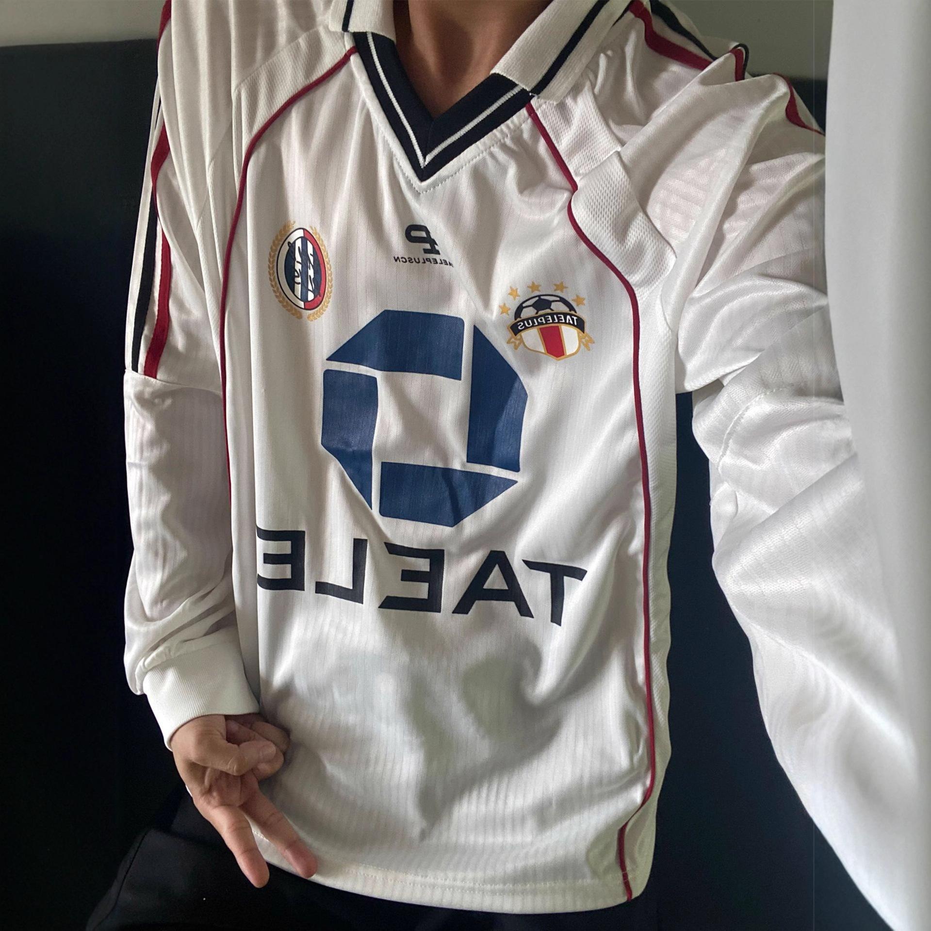 

Ретро свитер с принтом букв Мужской и женский одинаковый V-образный вырез Ретро джерси Модный топ с длинным рукавом XXXL белый