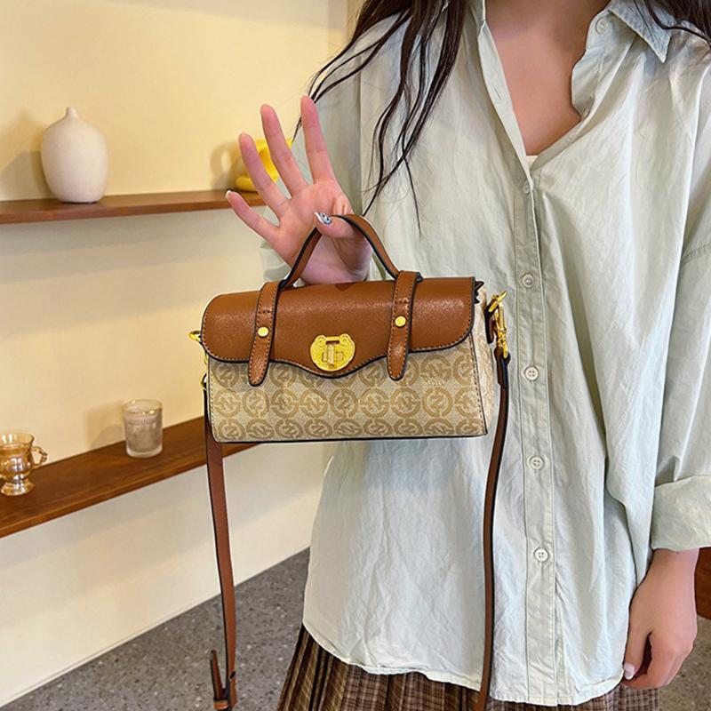 2024 New High-end Texture Retro Pillow Bag, Niche Design, Fashionable Temperament, Commuting One-shoulder Cross-body Women's Bag