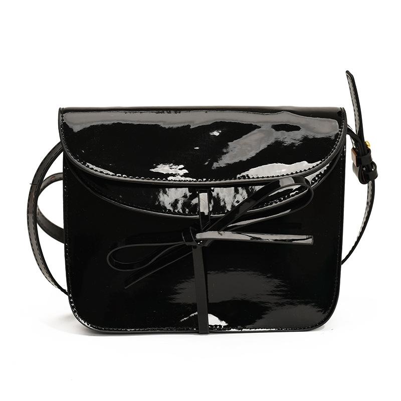 

New product explosion Korean niche oil wax skin ballet style bow envelope bag versatile temperament simple messenger bag women чорний