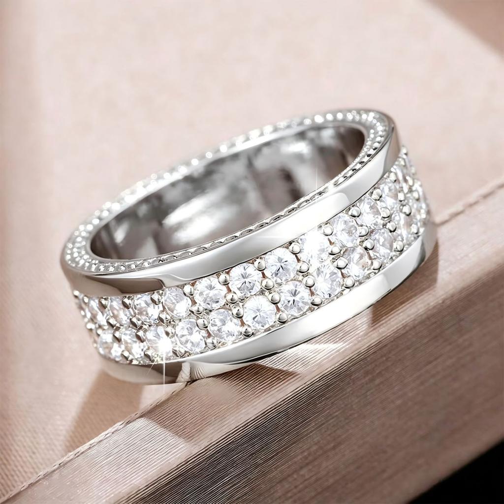 European and American retro-style double-row diamond ring, a fashionable ring for weddings and special occasions, designed for women