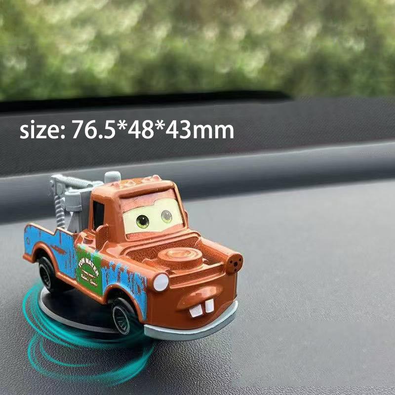 Car Drifting Ornament Car Mater Car Center Console Ornaments AE86 Model Decoration Car Dashboard Decoration Holiday Gifts