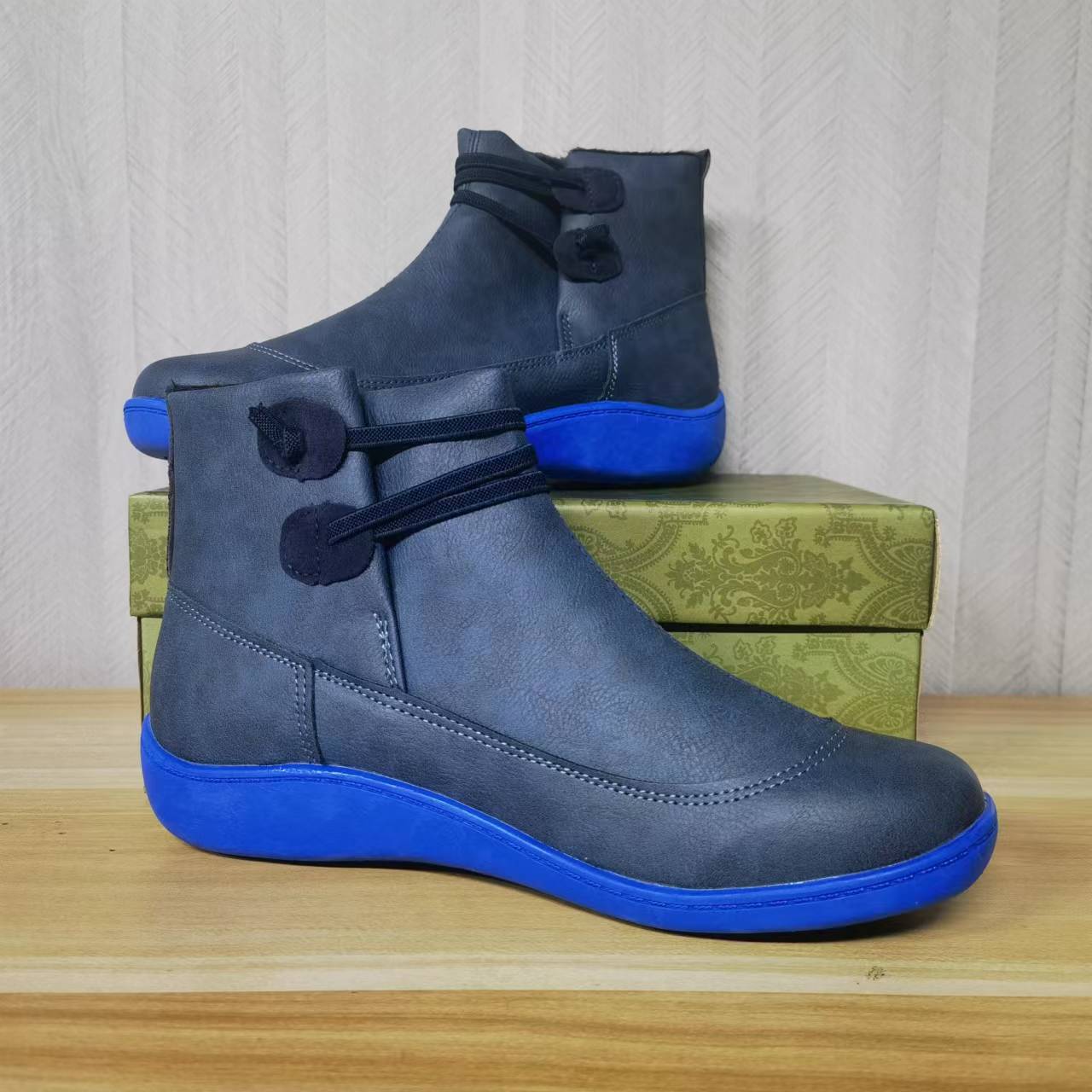 Женские ботинки 2025 новые европейские и американские короткие ботинки спортивные на шнуровке короткие ботинки женские ботинки 35 синий