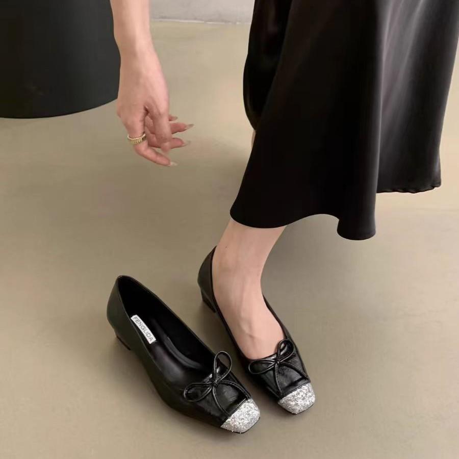 High-end square head light mouth single shoes women's spring and autumn new Korean version French temperament evening wind thick heel silver high heel