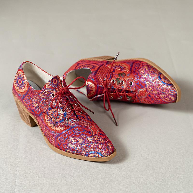 

Обувь нового стиля: Женские одинарные ботинки на шнуровке с острым носком большого размера, женские ботильоны на толстом каблуке на шнуровке 35 красный