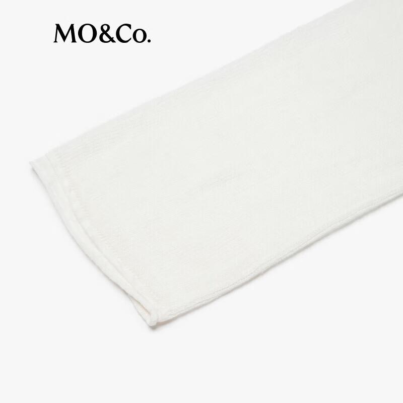 MO&Co. V-Neck Long Sleeve Knit Top