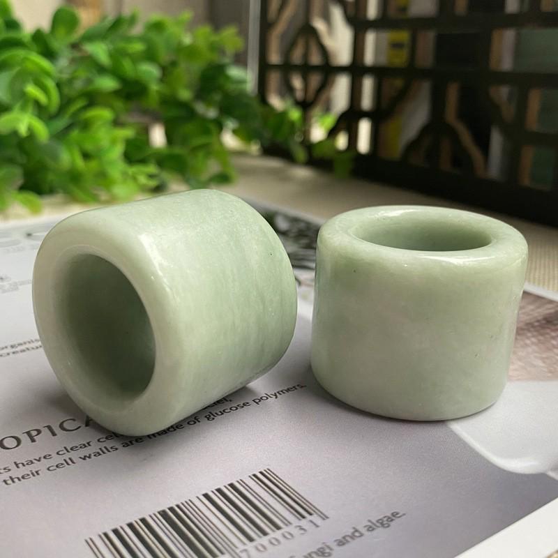 Green Guizhou Jade Thumb Ring - Large Size, Men's Style, Ideal for Temple Fair or Scenic Spot