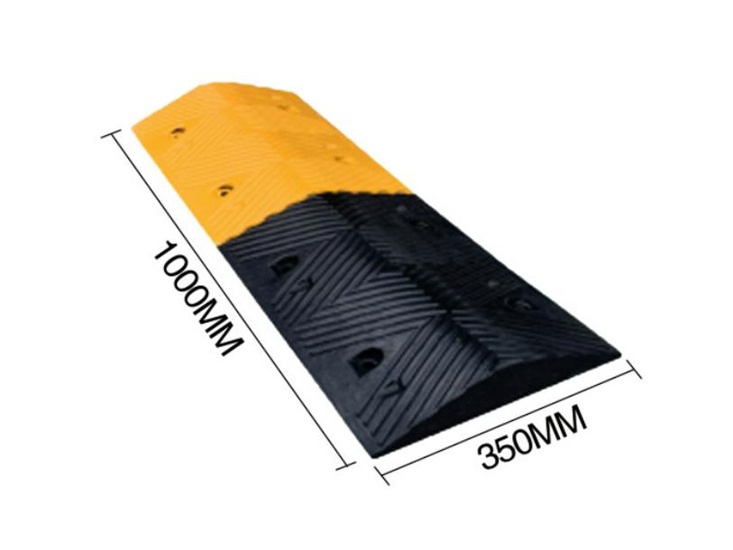 Rubber Speed Bump Curb Ramp Mat for Road, Parking, and Doorway Use