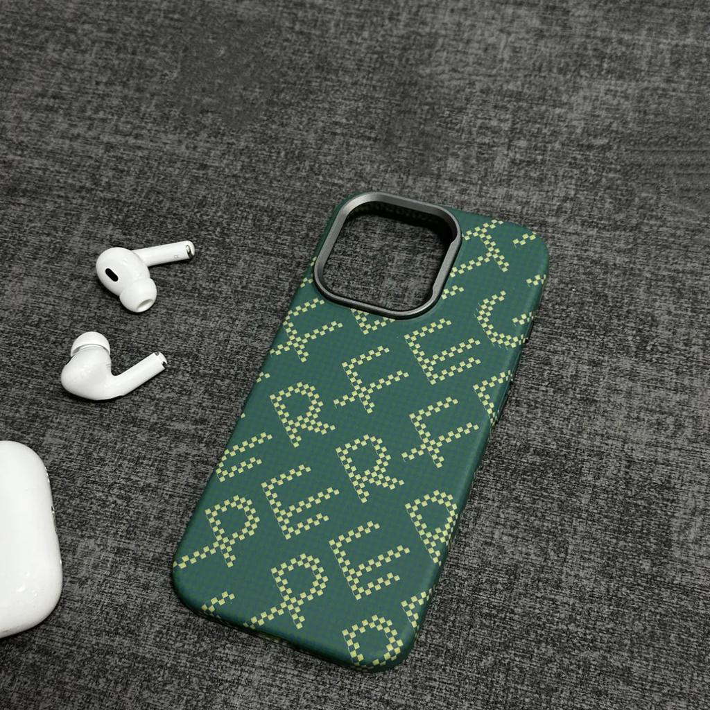 Applicable To IPhone17promax Carbon Fiber Pattern Mobile Phone Case Apple 16 Metal Lens Frame PC Ultra Thin Protective Case