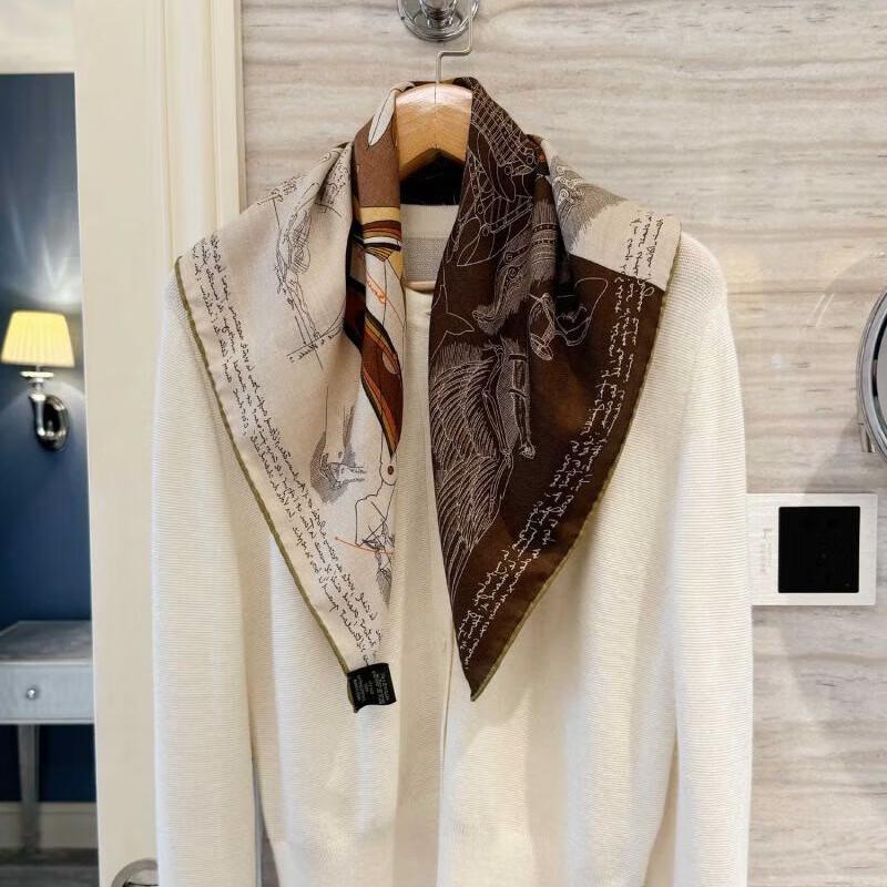 NINA SOLOR Double-Sided Silk Wool Square Scarf