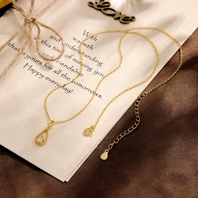 Minimalist and Niche 925 Sterling Silver Water Droplet Pendant Necklace for Women, of Luxury Gold-plated Jewelry