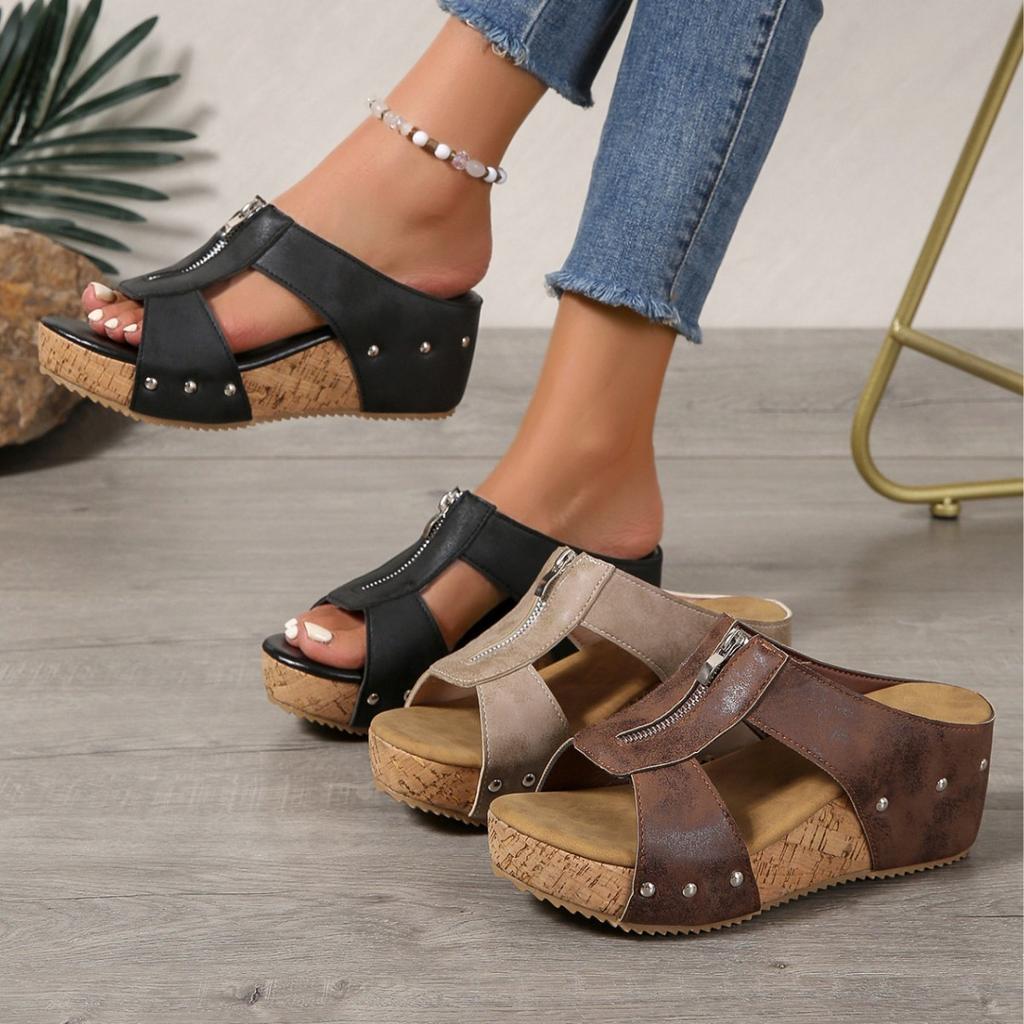 Direct supply of foreign trade large size 2025 new women's wedge heel fish mouth thick-soled rivet sandals