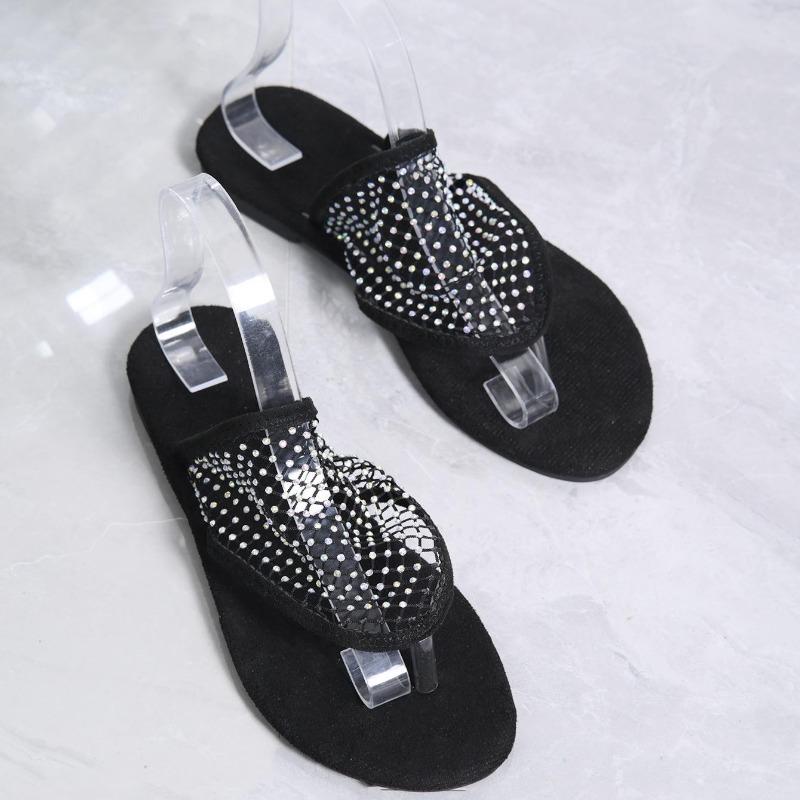 Women Slippers 2026 Summer New Flat Bottom Sandals Flip Flops Hollow Sexy Flats Bottom Slippers Slides Women Zapatos De Mujer