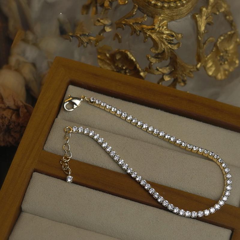 

Женский браслет из стерлингового серебра 925 пробы - Высококлассный нишевый дизайн, Легкая роскошь, Универсальное украшение для рук 925 Silver