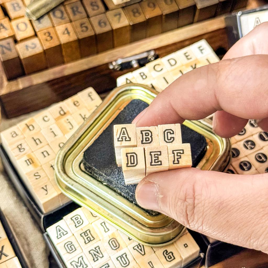 30 Pcs Symbols Retro A-Z Letters English Digital Hand Notes Seal Typewriter Series Decorative Printing Materials Wood Stamp Set